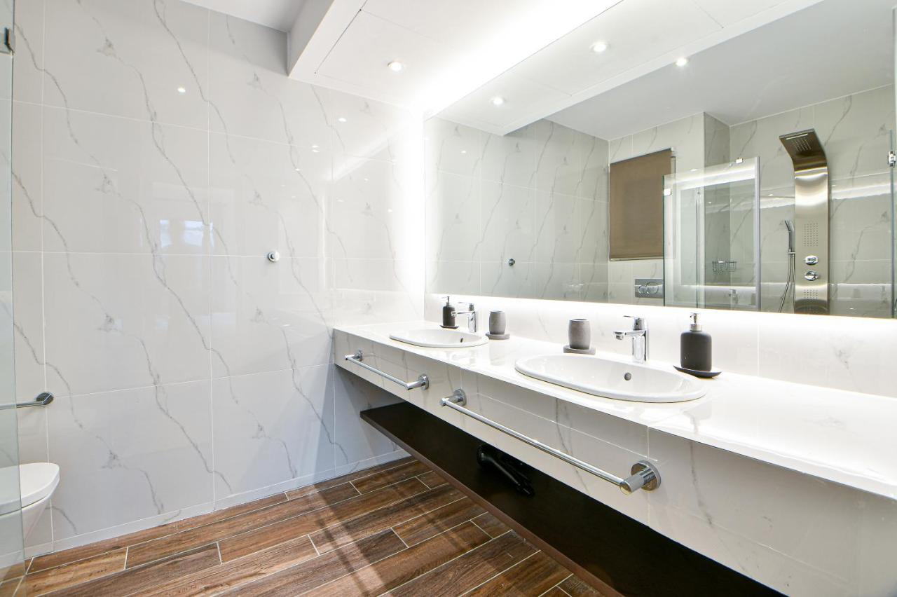 Boutique40 Luxury Apartment Афіни Екстер'єр фото